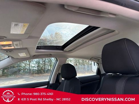 Used 2019 Honda Civic EX image 30