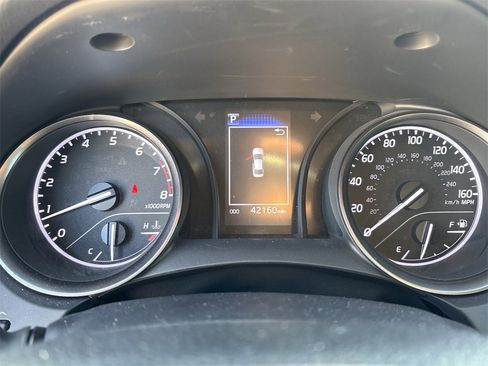 Used 2021 Toyota Camry SE w/ Carpet Mat Package (TMS) image 18