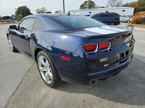 Used 2010 Chevrolet Camaro SS w/ RS Package image 4