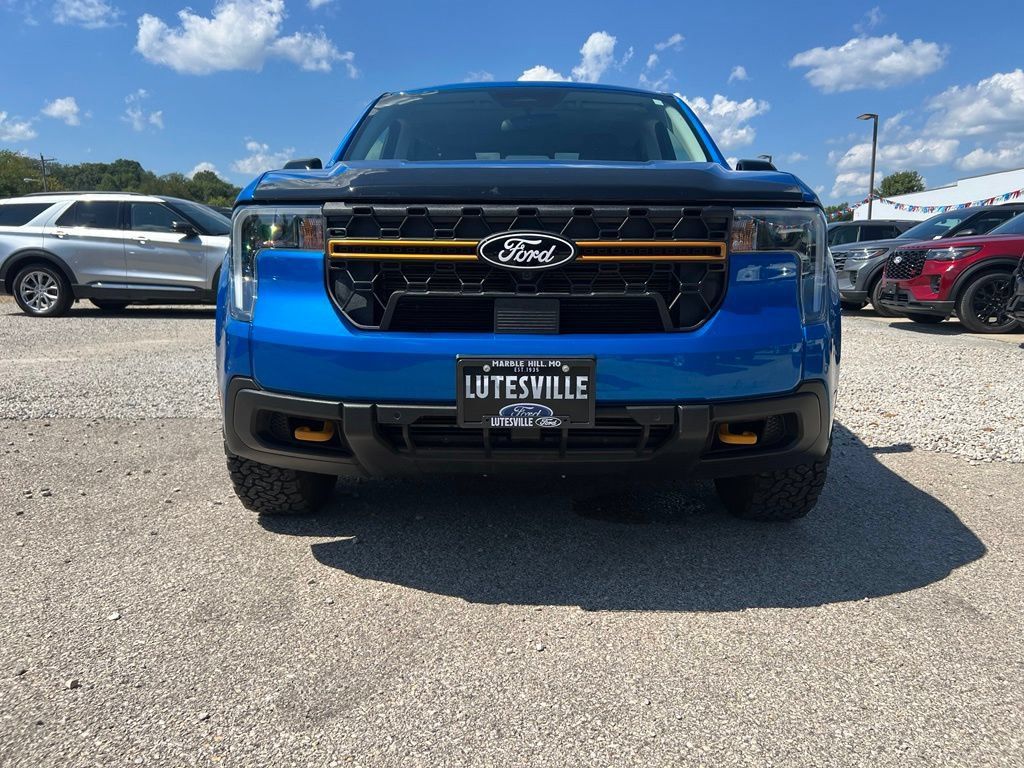 Used 2025 Ford Maverick Tremor AWD/4WD image 3