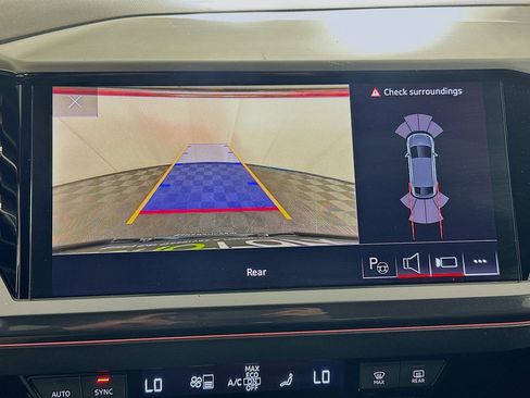 Used 2023 Audi Q4 e-tron Premium Plus image 23