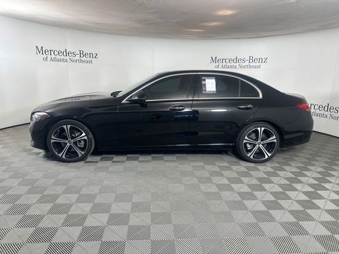 Used 2025 Mercedes-Benz C 300 Sedan image 4