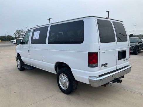 Used 2009 Ford E-350 and Econoline 350 XL RWD image 35