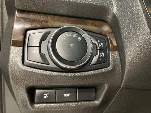 Used 2014 Ford Explorer Limited w/ Equipment Group 301A image 32