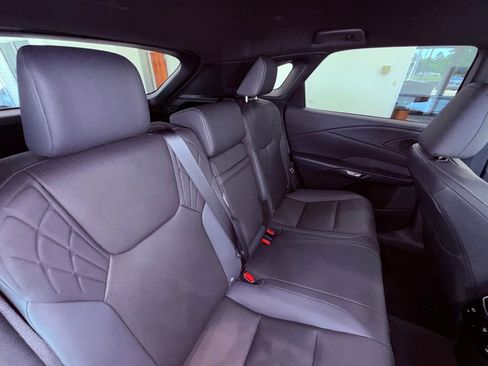 Used 2025 Lexus RX 350 Premium w/ Accessory Package AWD/4WD image 15