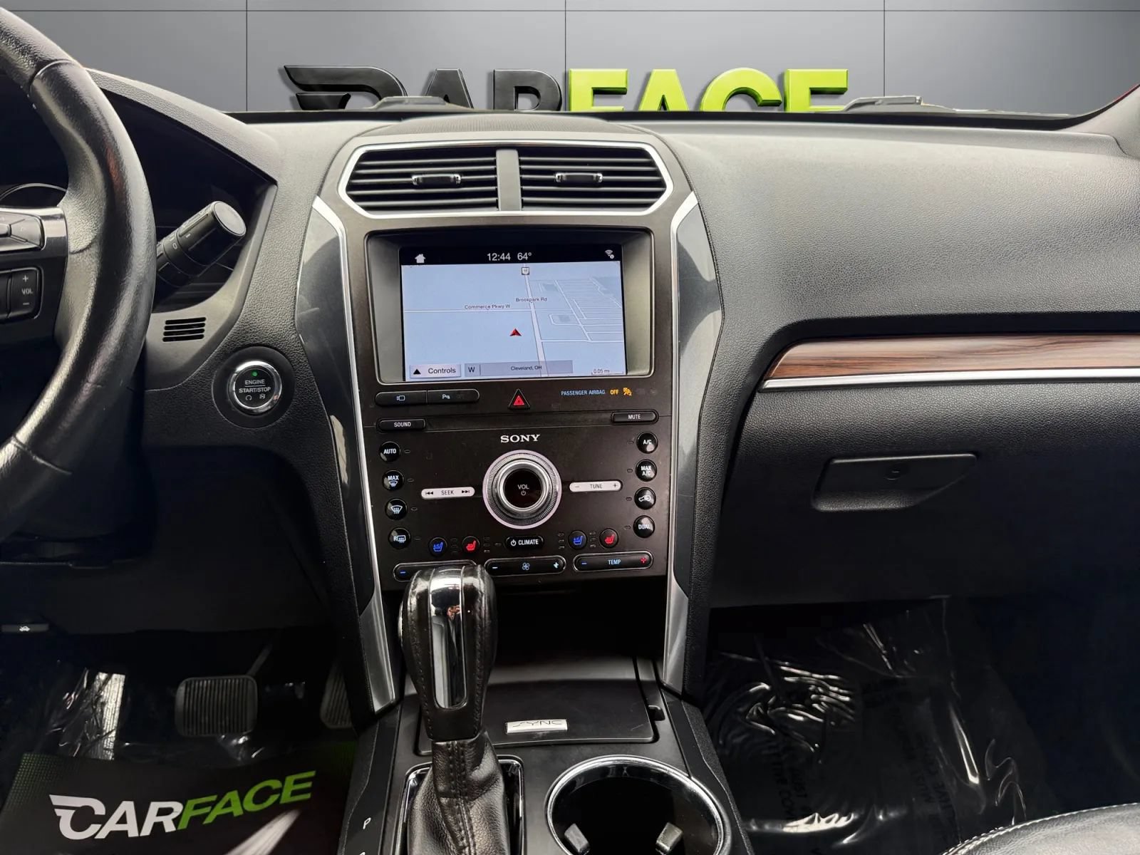 Used 2019 Ford Explorer Limited w/ Class III Trailer Tow Package AWD/4WD image 24