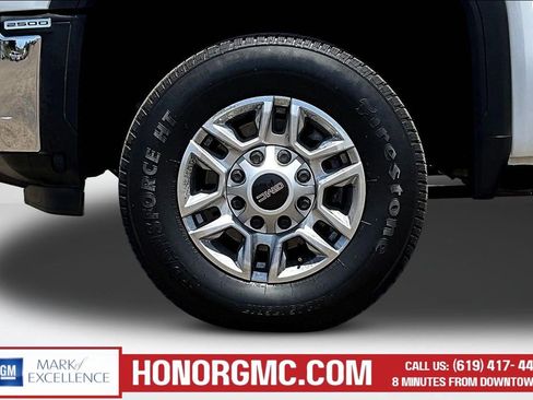 Used 2024 GMC Sierra 2500 SLE w/ SLE Convenience Package AWD/4WD image 35