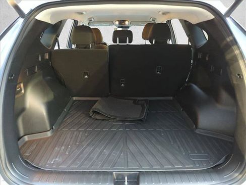 Used 2024 Hyundai Tucson SEL FWD image 6