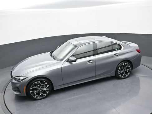 Used 2025 BMW 330i xDrive Sedan image 32