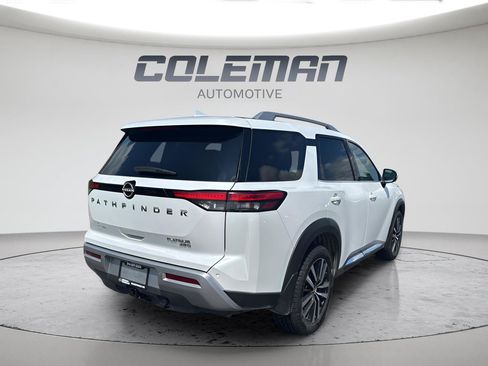 Used 2025 Nissan Pathfinder Platinum AWD/4WD image 8