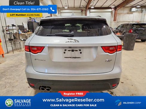 Used 2017 Jaguar F-PACE Premium image 8