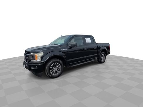 Used 2018 Ford F150 XLT w/ Equipment Group 302A Luxury RWD image 4