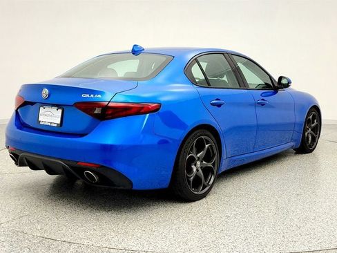 Used 2018 Alfa Romeo Giulia Ti Sport w/ Quick Order Package 22U Sport image 5