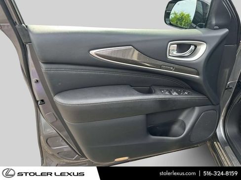 Used 2020 INFINITI QX60 Luxe w/ Essential Package AWD/4WD image 14