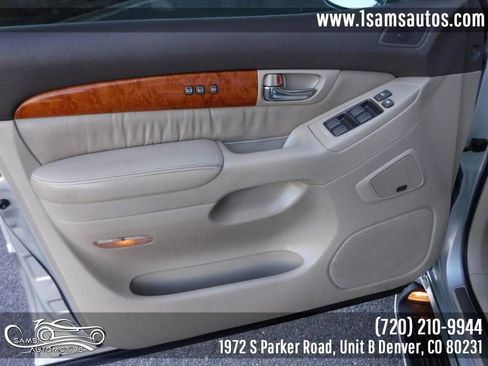 Used 2004 Lexus GX 470 image 37