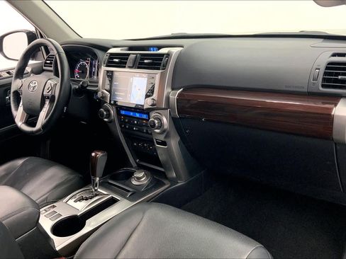 Used 2023 Toyota 4Runner Limited AWD/4WD image 10