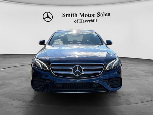 Used 2017 Mercedes-Benz E 300 4MATIC image 8