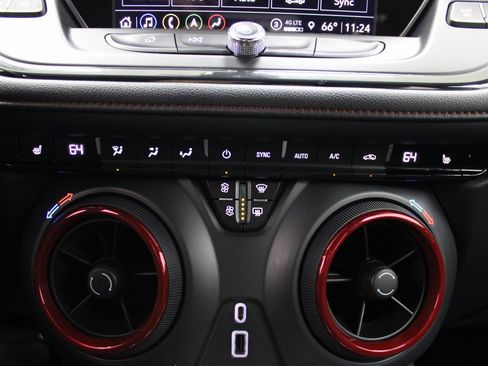 Used 2022 Chevrolet Blazer RS image 42