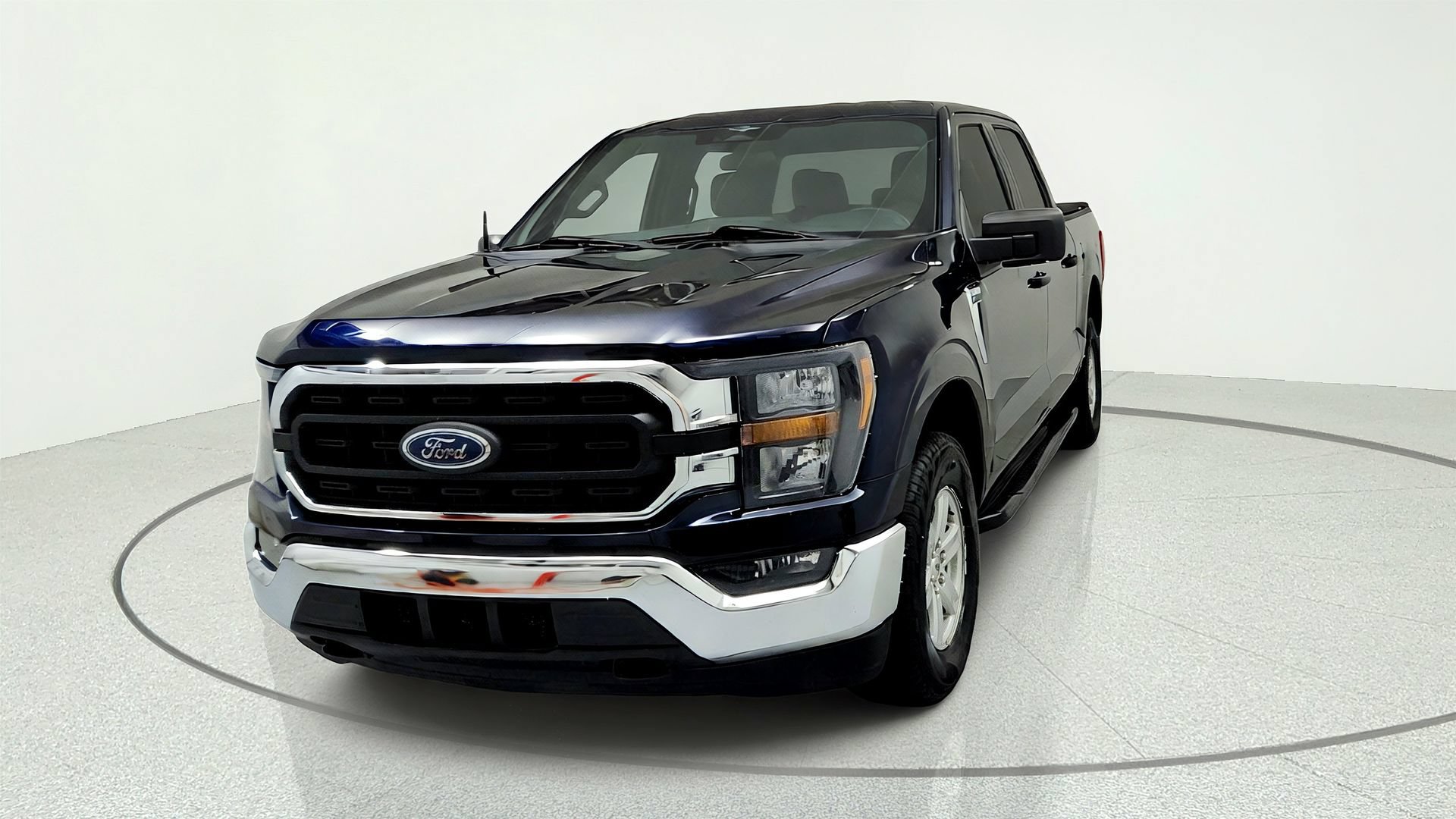 Used 2023 Ford F150 XLT AWD/4WD image 8