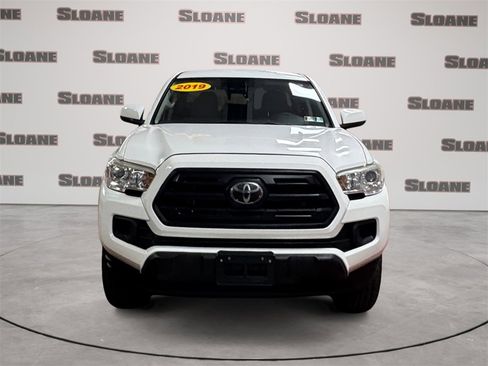 Used 2019 Toyota Tacoma SR w/ SR Convenience Package image 8
