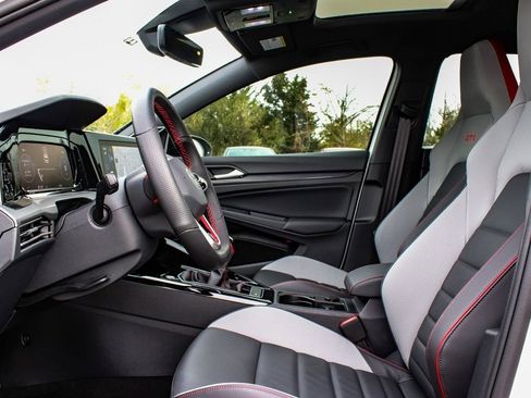 Used 2024 Volkswagen GTI SE image 32