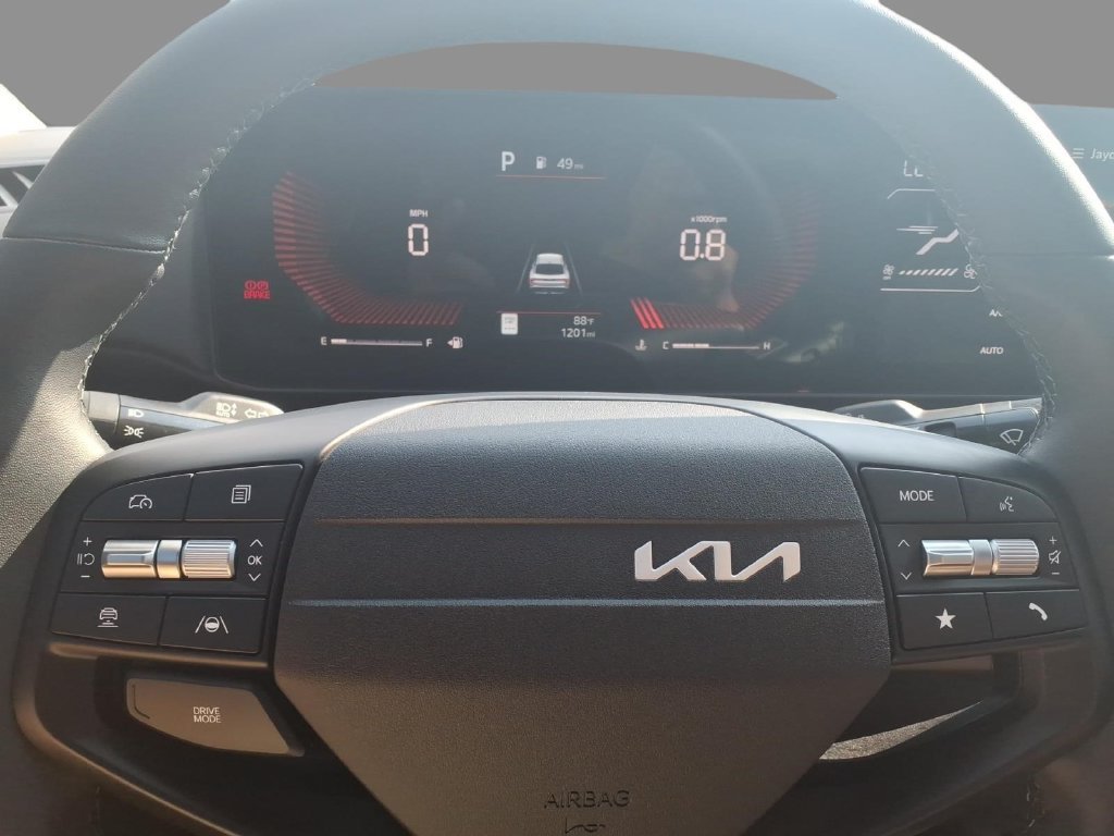 Used 2026 Kia K4 EX FWD image 19