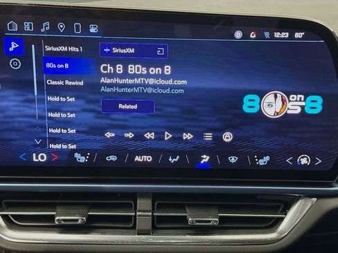 Used 2024 Chevrolet Equinox EV LT image 15