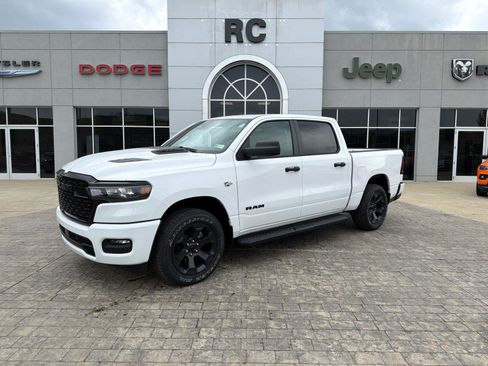 New 2026 RAM 1500 Express AWD/4WD image 4