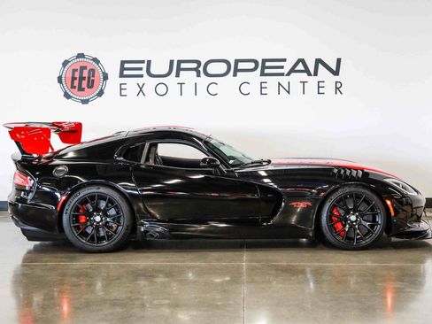 Used 2017 Dodge Viper GTC w/ ACR Package RWD image 12
