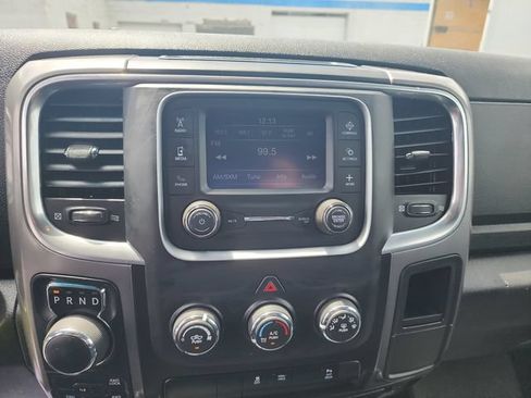 Used 2024 RAM 1500 Warlock AWD/4WD image 18