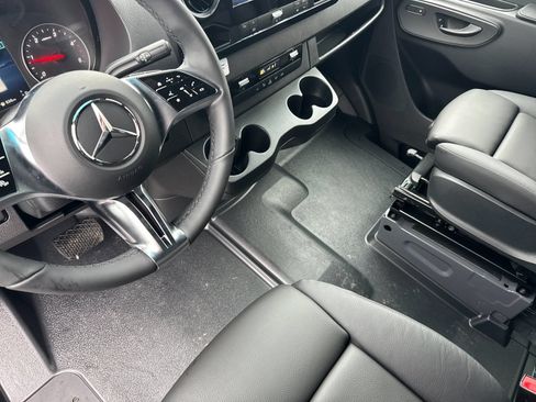 Used 2026 Mercedes-Benz Sprinter 2500 image 10