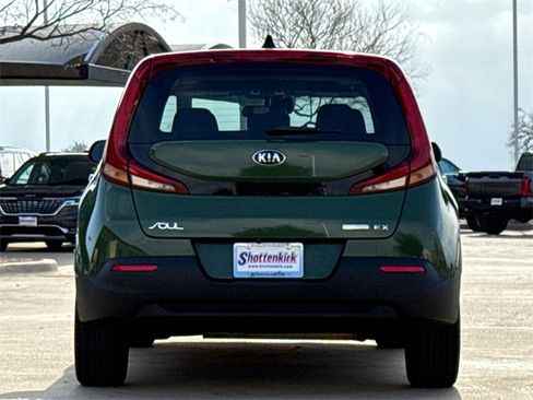 Used 2021 Kia Soul EX image 7