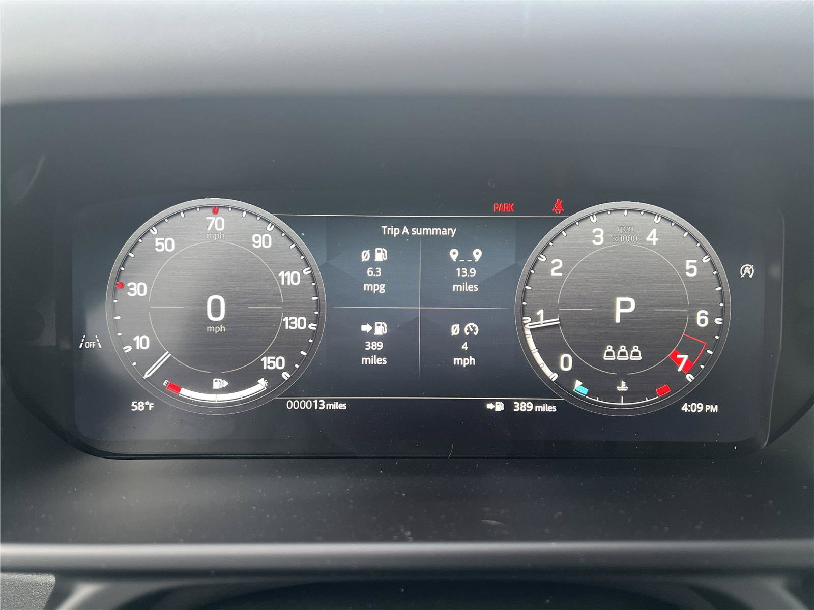 New 2026 Land Rover Defender 110 X-Dynamic SE AWD/4WD image 9