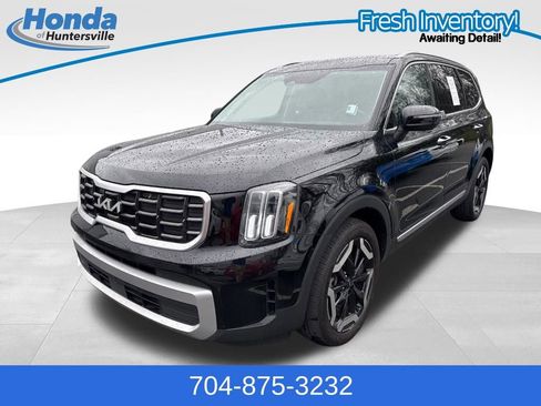 Used 2023 Kia Telluride S w/ S Sunroof Package image 4