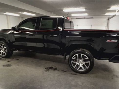 Certified 2023 Chevrolet Colorado Z71 w/ Z71 Convenience Package 2 image 6