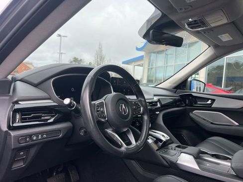 Used 2024 Acura MDX Technology image 11