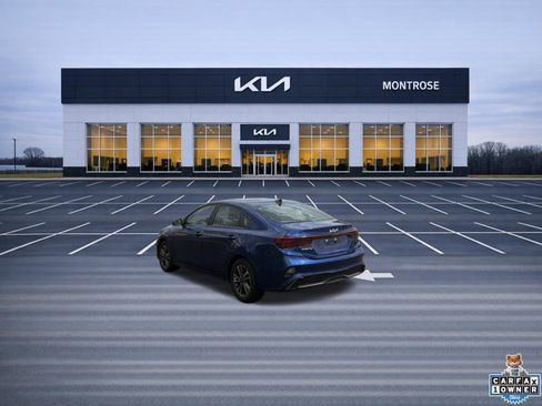 Certified 2024 Kia Forte LXS w/ LXS Technology Package FWD image 7