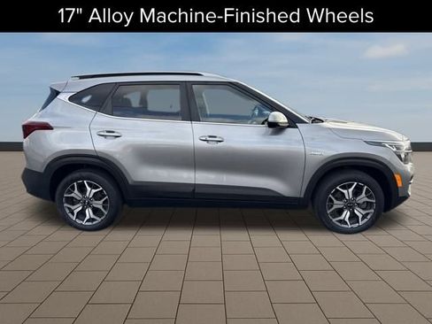 Used 2021 Kia Seltos EX image 7