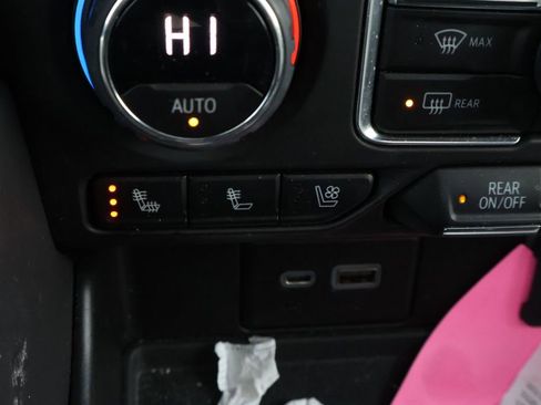 Used 2023 Chevrolet Tahoe Premier image 29