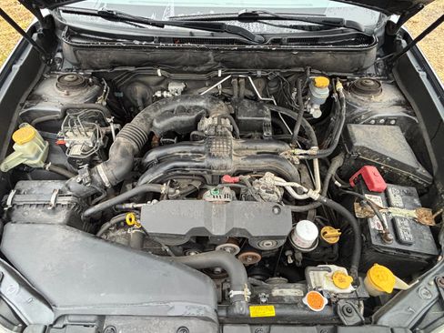 Used 2014 Subaru Outback 2.5i w/ Alloy Wheel Package image 9