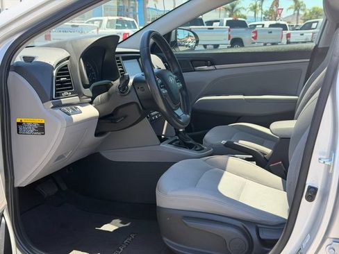 Used 2018 Hyundai Elantra Value Edition FWD image 16