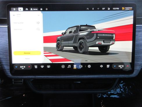 Used 2022 Rivian R1T Adventure image 39