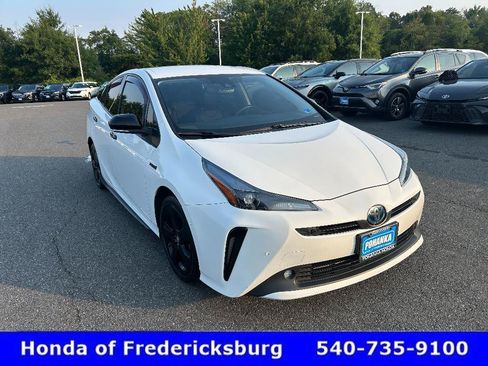 Used 2022 Toyota Prius FWD image 7
