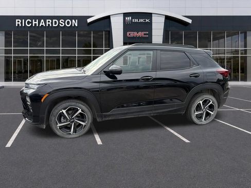 Used 2023 Chevrolet TrailBlazer RS w/ Convenience Package AWD/4WD image 13