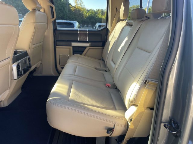Used 2019 Ford F250 Lariat w/ Lariat Value Package AWD/4WD image 11
