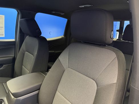 New 2026 Chevrolet Colorado Trail Boss AWD/4WD image 12