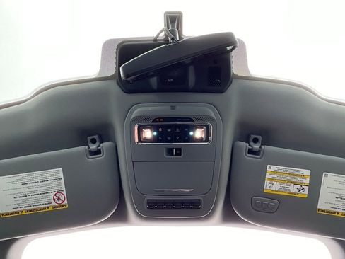 Used 2024 Ford F250 Lariat w/ Lariat Ultimate Package image 41