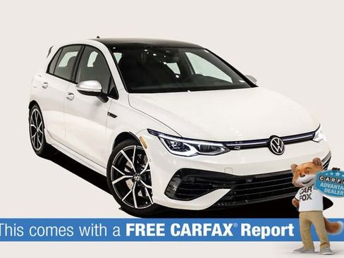 Used 2024 Volkswagen Golf R image 2