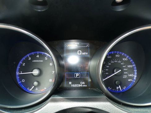 Used 2016 Subaru Legacy 2.5i Premium AWD/4WD image 24