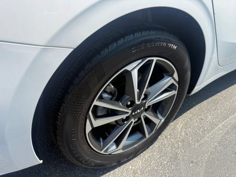 Used 2023 Kia Forte LXS FWD image 27